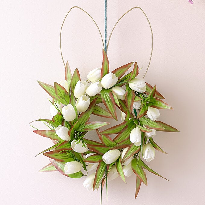 tulip-bunny-wreath.jpg?sw=680&q=85