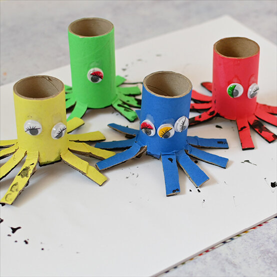 easy%2Dhalloween%2Dcraft%2Dideas%2Dfor%2Dkids%5Fstep%2D14.jpg?sw=554&q=85