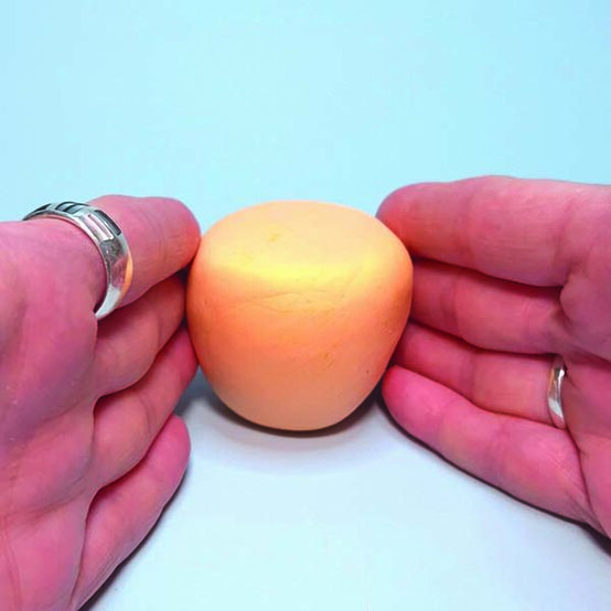 ideas%5Fclay%2Dcharacter%2Dprojects%2Dfor%2Dkids%5Fcactus%5Fstep%2D1c.jpg?sw=554&q=85