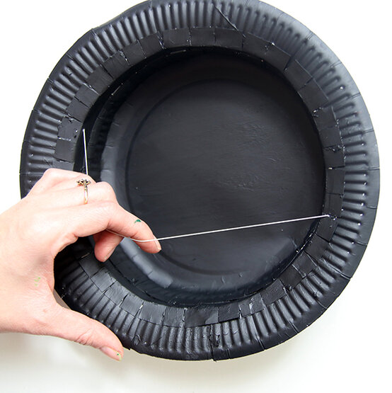 mary-poppins-costume-step11.jpg?sw=554&q=85