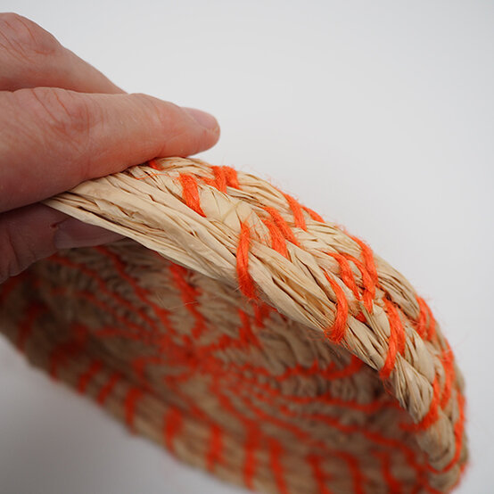 how-to-make-raffia-basket-4.jpg?sw=554&q=85