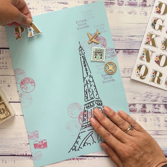 idea_how-to-make-a-travel-memory-frame_step3.jpg?sw=554&q=85