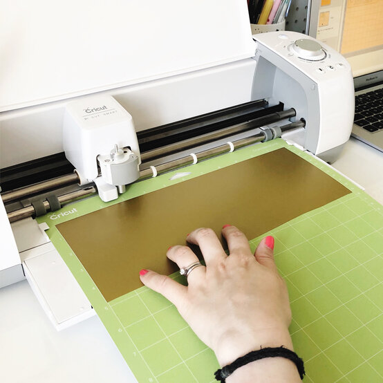 movie-night-blackboard_step-7_2_edit.jpg?sw=554&q=85