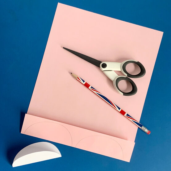 idea_honeycomb-eggs_step4.jpg?sw=554&q=85