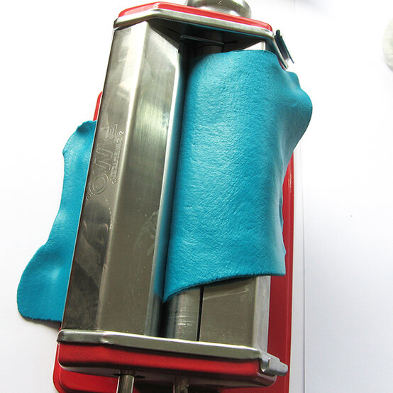 fimo-leather-effect-passport-cover-6.jpg?sw=554&q=85