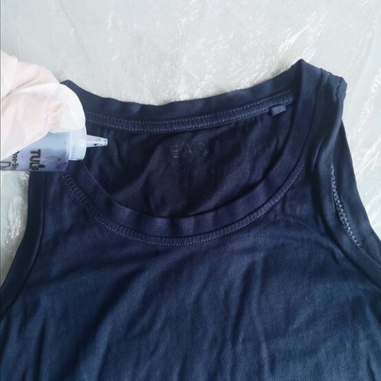 Ombre%20dyed%20children%27s%20dress_Step6_1.jpg?sw=554&q=85