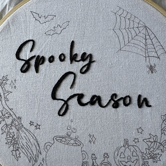 ideas%5Fhalloween%2Dembroidery%2Dhoop%5Fchain%2Dstitch%2D4.jpg?sw=554&q=85