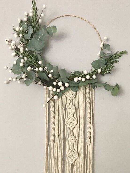 how_to_make_a_festive_macrame_wreath_step-21.jpg?sw=554&q=85