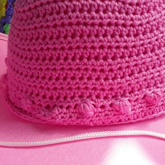 How-to-Crochet-a-Cowboy-Hat_4a.jpg?sw=554&q=85
