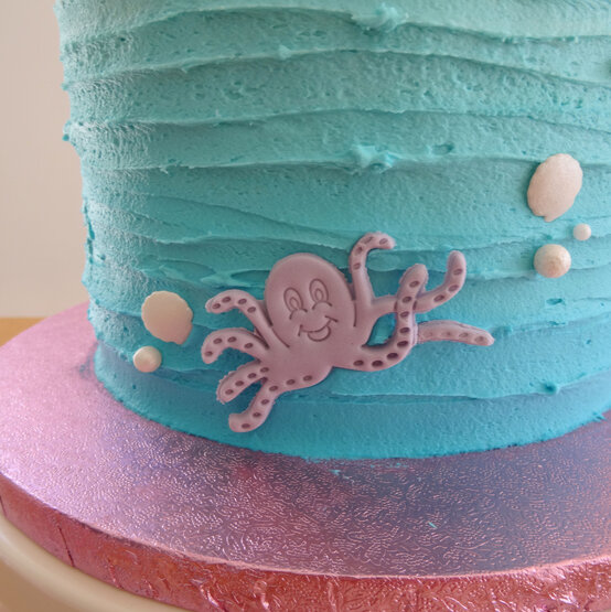 mermaid-cake_step5_edit.jpg?sw=554&q=85