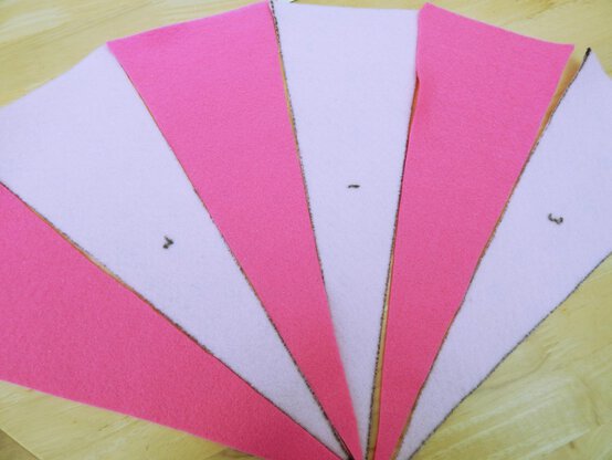 princess-hat-progress-1.jpg?sw=554&q=85