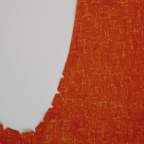 cross-back-apron-step4b-1.jpeg?sw=554&q=85