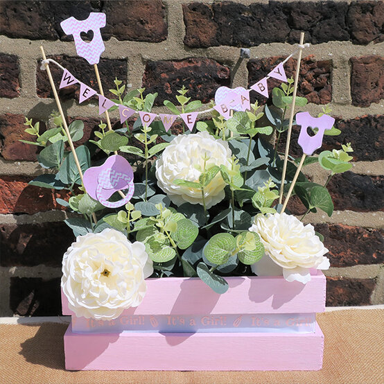 artisan-rina-dymnicka-baby-girl-crate.jpg?sw=554&q=85