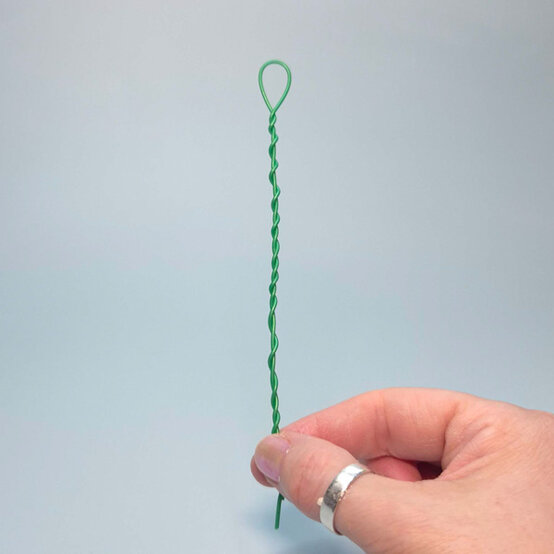 idea%5Fnovelty%2Dchristmas%2Ddecorations%2Dfrog%5Fstep%2D57.jpg?sw=554&q=85