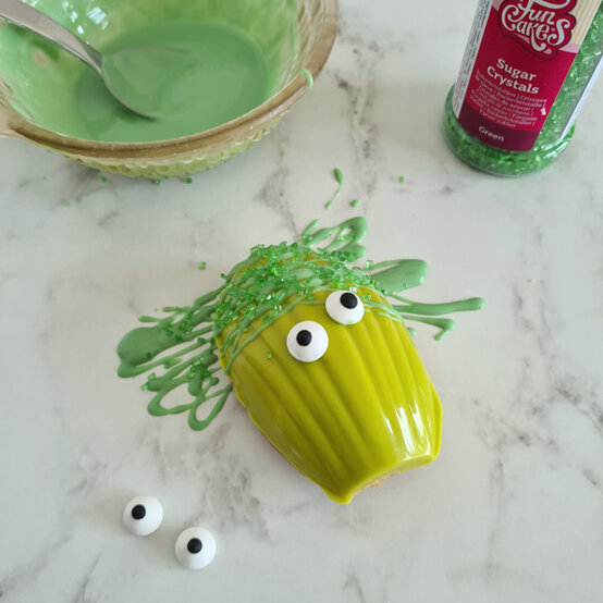 idea%5Fhalloween%2Dmadeleine%2Dmonsters%5Fstep1%2D09.jpg?sw=554&q=85