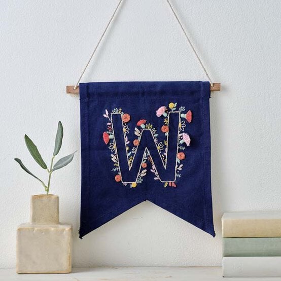 idea%5Fmain%5Fembroidered%2Dinitial%2Dbanner.jpg?sw=554&q=85