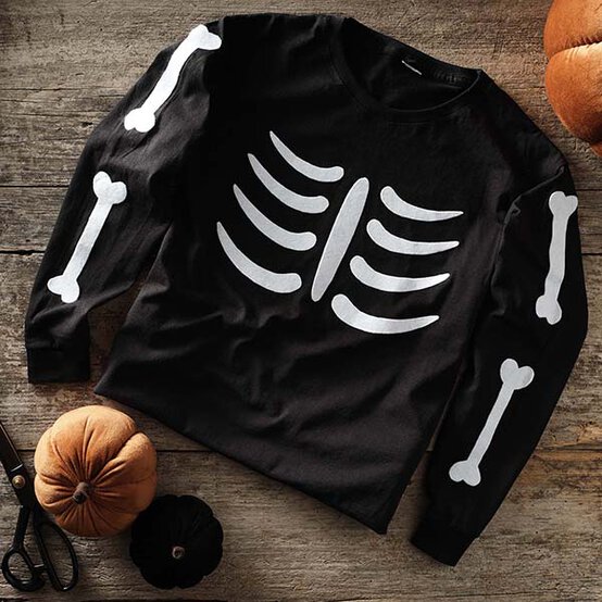 ideas%5Fhow%2Dto%2Dmake%2Da%2Dskeleton%2Dcostume.jpg?sw=554&q=85