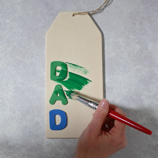 4_father_days_gifts_using_wooden_blanks_wall_hanging_3.jpg?sw=554&q=85