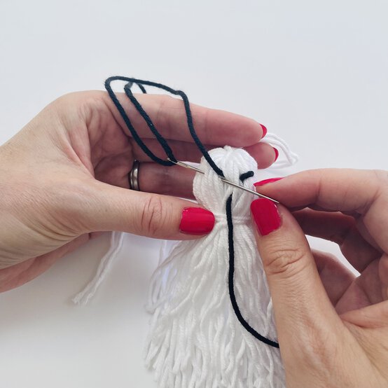 how-to-make-a-halloween-crochet-cushion-photo-6.jpg?sw=554&q=85