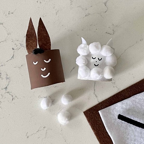 Idea_how-to-make-a-craft-roll-nativity-scene_step10.jpg?sw=554&q=85