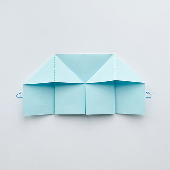 how-to-fold-an-origami-egg-cup-step-8.jpg?sw=554&q=85