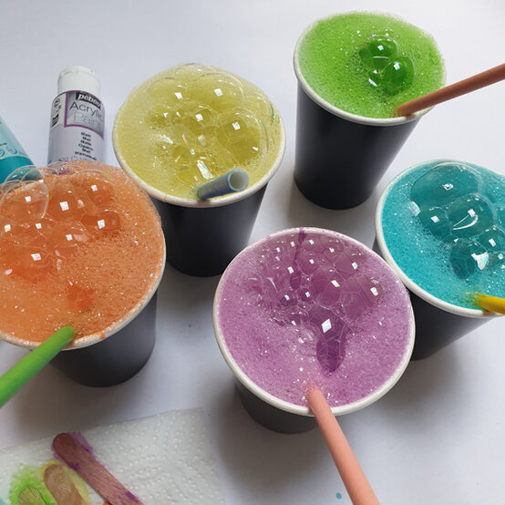 ideas%5Ffun%2Doutdoor%2Dactivities%2Dfor%2Dkids%5Fmessy%2Dart%2Dideas.jpg?sw=554&q=85