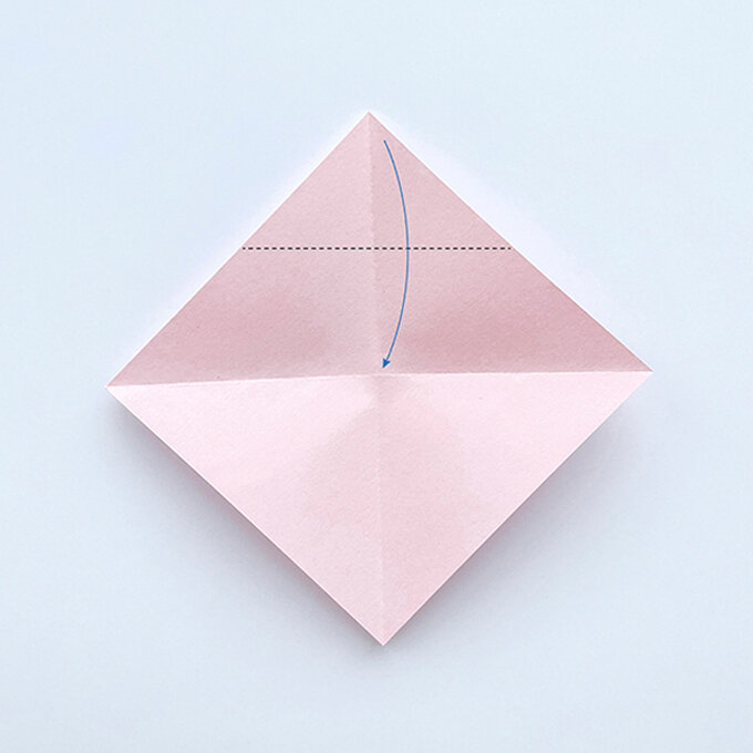 idea_origami-heart-card_step2.jpg?sw=680&q=85