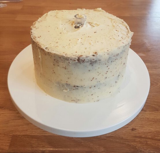 cake-4-1024x982.jpg?sw=554&q=85