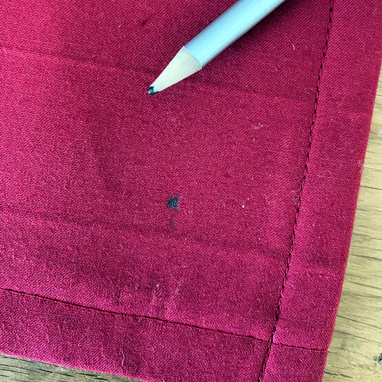 cricut-how-to-make-a-fabric-banner_step11a.jpg?sw=554&q=85