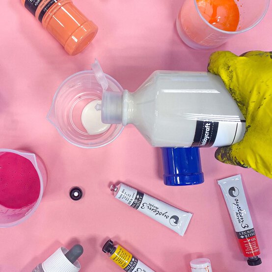 fluid-pouring_step2_1.jpg?sw=554&q=85