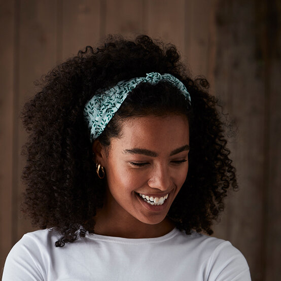 knot%2Dheadband.jpg?sw=554&q=85