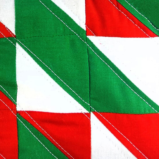 Idea_how-to-quilt-a-christmas-stocking_step8.jpg?sw=554&q=85