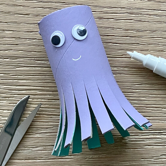 idea_how-to-make-a-diy-mobile_step5.jpg?sw=554&q=85