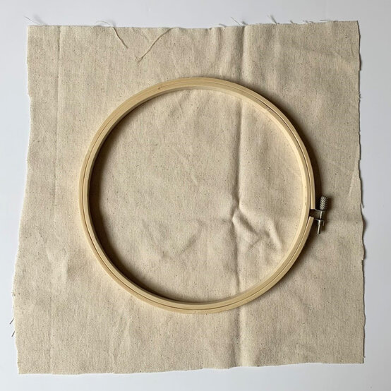 Idea_how-to-make-a-punch-needle-embroidery-hoop_step1a.jpg?sw=554&q=85
