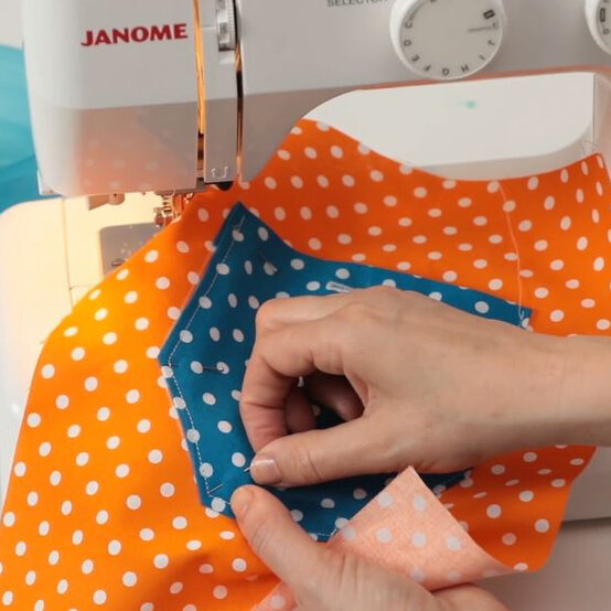 buttonpocket-step18.jpg?sw=554&q=85