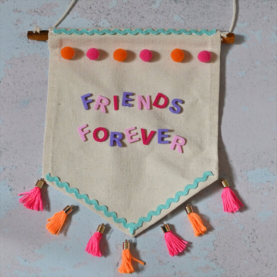 crafts-for-international-friendship-day39.jpg?sw=554&q=85