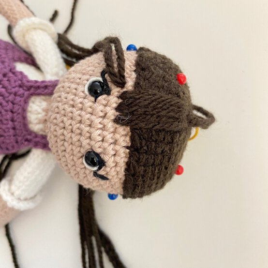How-to-Crochet-an-Autumn-Amigurumi-Doll-hair-5.jpeg?sw=554&q=85