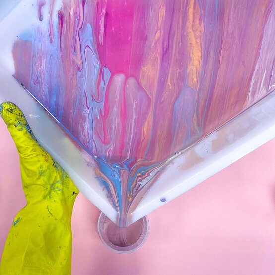 fluid-pouring_step6_3.jpg?sw=554&q=85