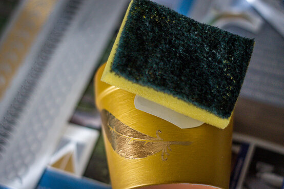 applying-tattoo-2.jpg?sw=554&q=85