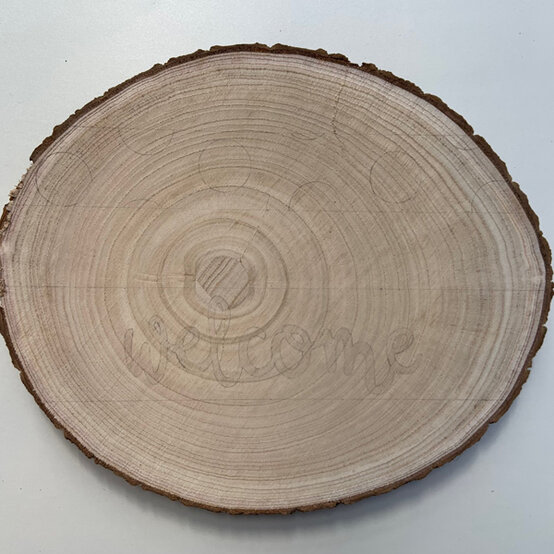 idea_pyrography-welcome-sign_step5c.jpg?sw=554&q=85