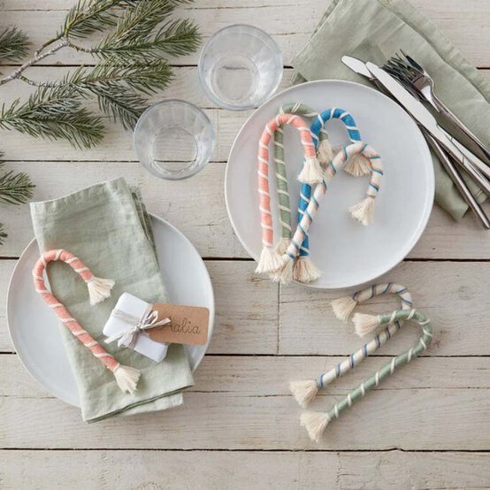 Idea_boho-projects-to-make-for-christmas_7.jpg?sw=554&q=85