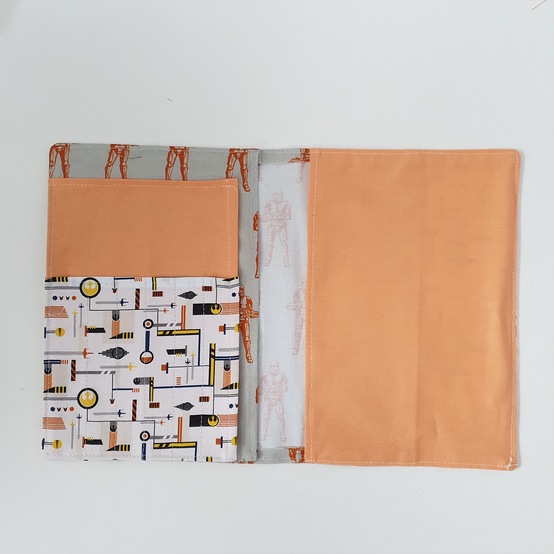 how-to-make-a-notebook-cover-step6-3.png?sw=554&q=85