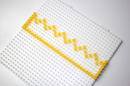 picturebeadcrown_step1b-edit.jpg?sw=554&q=85