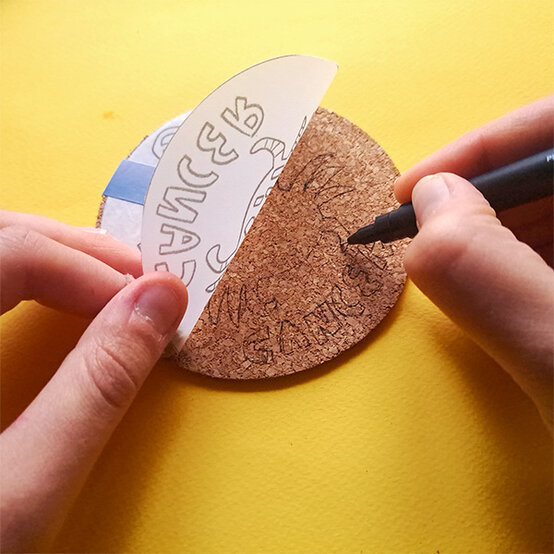 idea%5Fpersonalised%2Dcork%2Dcoasters%5Fstep%2D6.jpg?sw=554&q=85