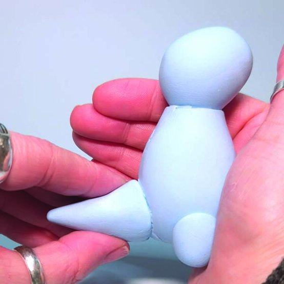 ideas%5Fclay%2Dcharacter%2Dprojects%2Dfor%2Dkids%5Fdinosaur%5Fstep%2D4c.jpg?sw=554&q=85