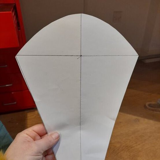 how_to_make_a_flower_floor_cushion_1f.jpg?sw=554&q=85