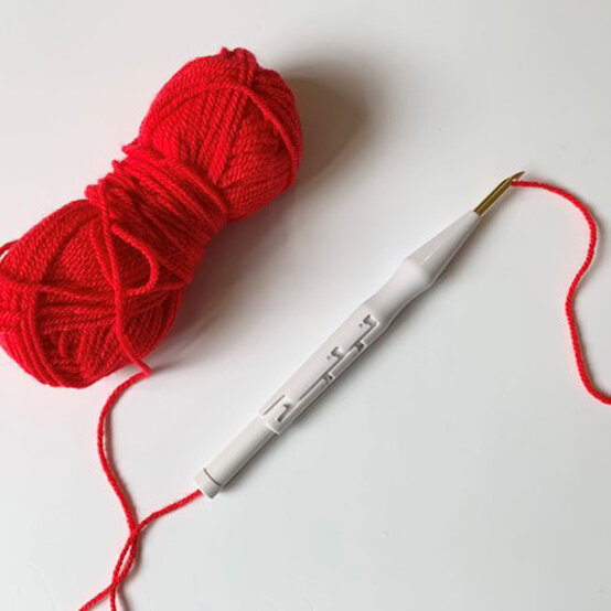 Idea_how-to-make-a-punch-needle-embroidery-hoop_step3c.jpg?sw=554&q=85