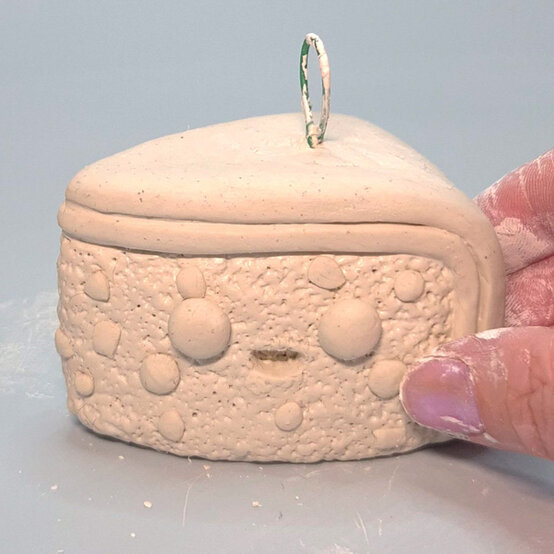 idea%5Fnovelty%2Dchristmas%2Dtree%2Ddecorations%5Fstep%2D17.jpg?sw=554&q=85