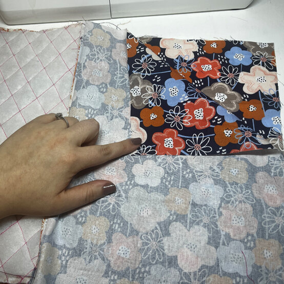 idea%5Fhow%2Dto%2Dsew%2Da%2Dquilted%2Dlaptop%2Dbag%5Fstep10c.jpg?sw=554&q=85