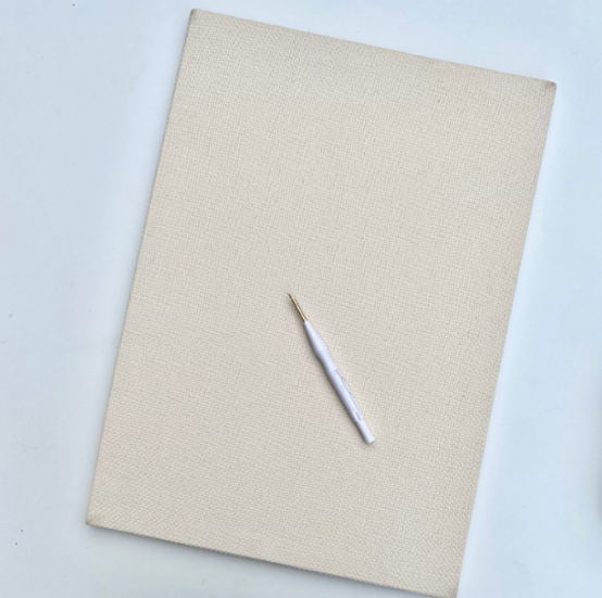 punch-needle-projects-for-beginners-prepare-a-punch-needle-frame.png?sw=554&q=85